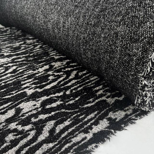 Charme Ex Designer Italian Black Grey Viscose Polyester Chunky Knit Abstract Coating Fabric Roll