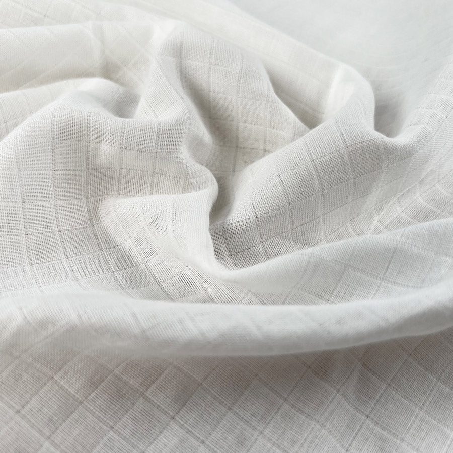 Checked Flat Double Gauze White Jacquard Woven Cotton Dress Fabric