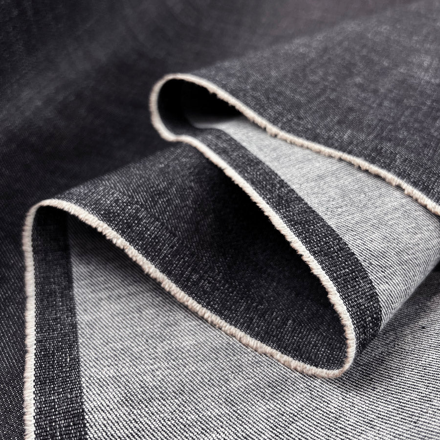 Cotton elastane denim fabric your stretchy friend 8oz navy fold
