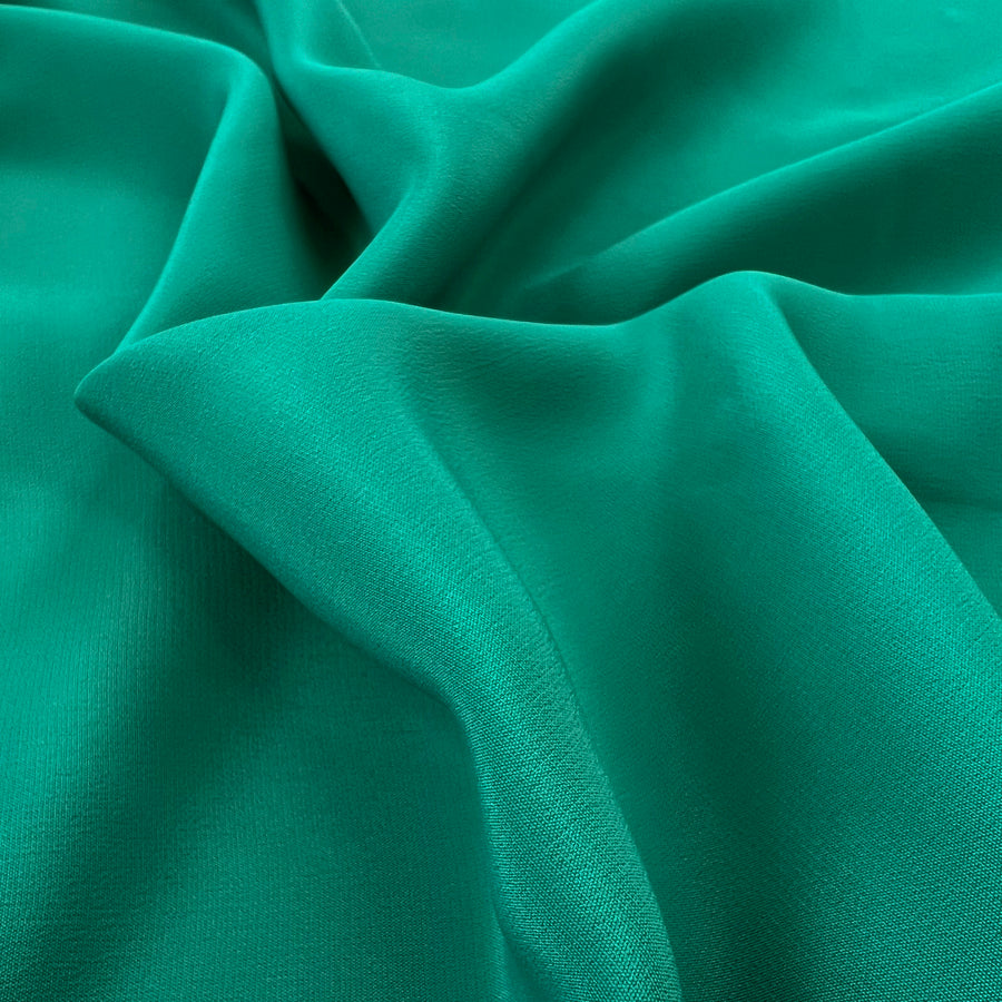Danbury Crepe Jade Acetate Polyester Silk Dress Fabric Cu 199487F7 D716 4E13 B831 Ce41A13Cce5D