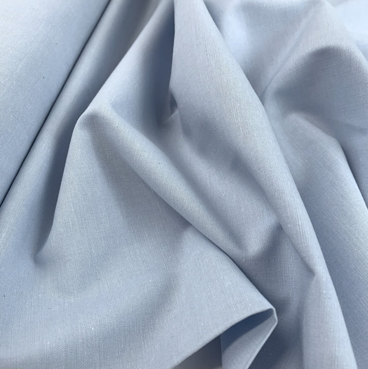 Finest Chambray Sky Lightweight Cotton Fabric Fold