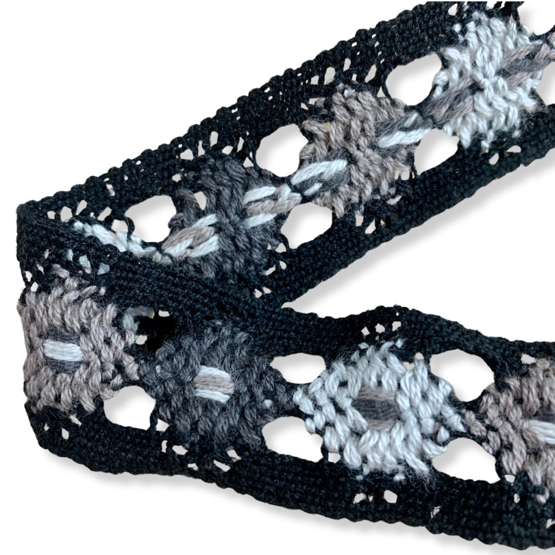 Floral Crochet Ribbon Grey