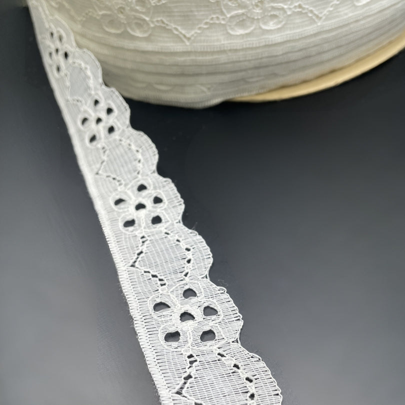 Floral Polyester Flat Lace Net Trimming Sarah White Roll