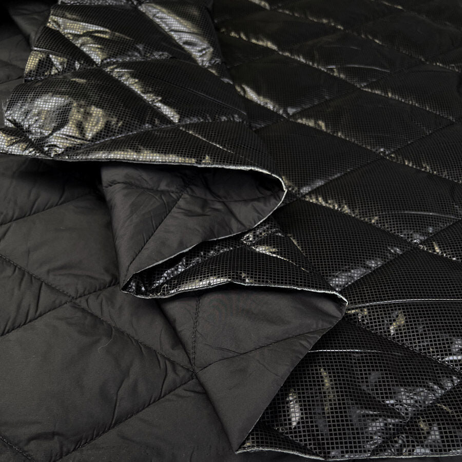 Foil Quilting Black Polyester Wadded Diamond Coating Fabric Fold