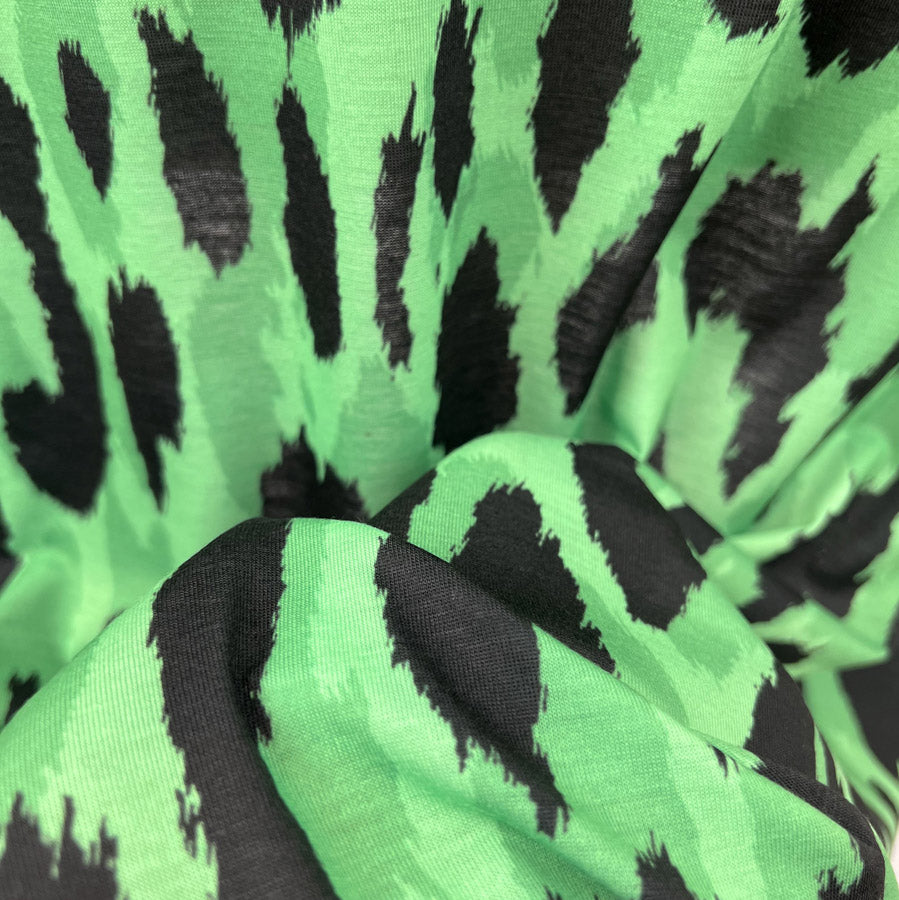 Green White Polyester Jersey Envy Close Up 2