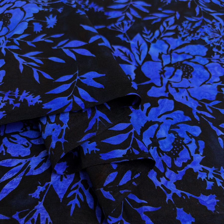 Hoffman Bali Cotton Lawn Cobalt Blue Black Indonesian Floral Fabric Fold