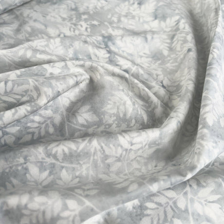 Hoffman Bali Cotton Lawn Iceberg White Floral Leaf Indonesian Fabric