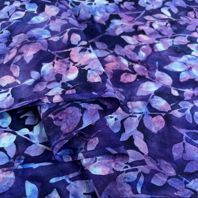 Hoffman Bali Cotton Lawn Julie Indonesian Blue Purple Floral Fabric Fold
