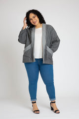Hovea Curve Jacket And Coat Pattern By Megan Nielsen 2
