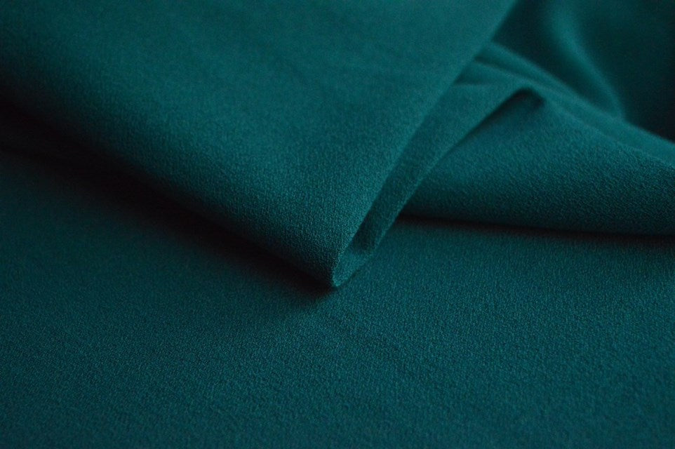 Italian Crepe Poly Viscose Spandex Vivid Teal Cu 8657Bcad C6C4 413A 9E4E 2B372E5F362F