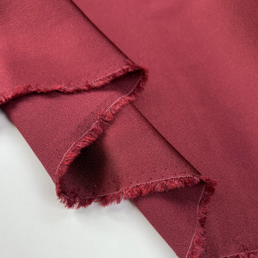 Italian 100% Viscose Wine Red Suiting Fabric Rubina Fold