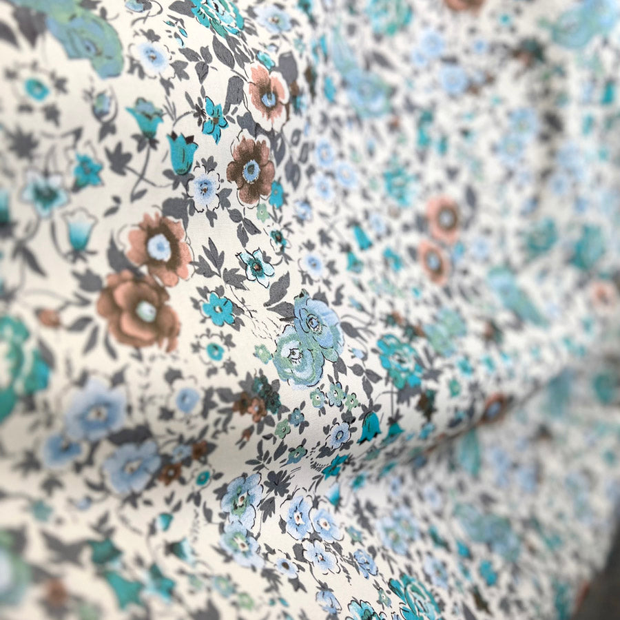 Italian Cotton Poplin Blue Floral Print Dress Fabric Vittoria Drap2