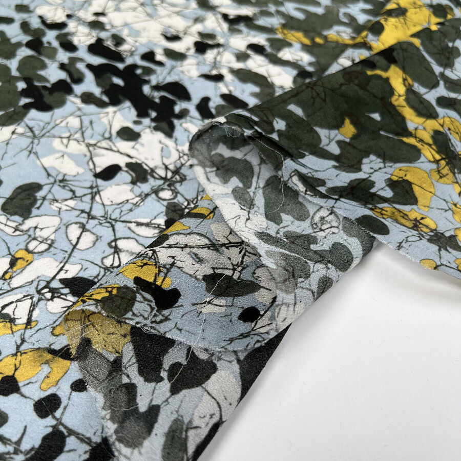 Italian Lightweight Floral Dress Fabric Silk Crepe Wild Stem Fold