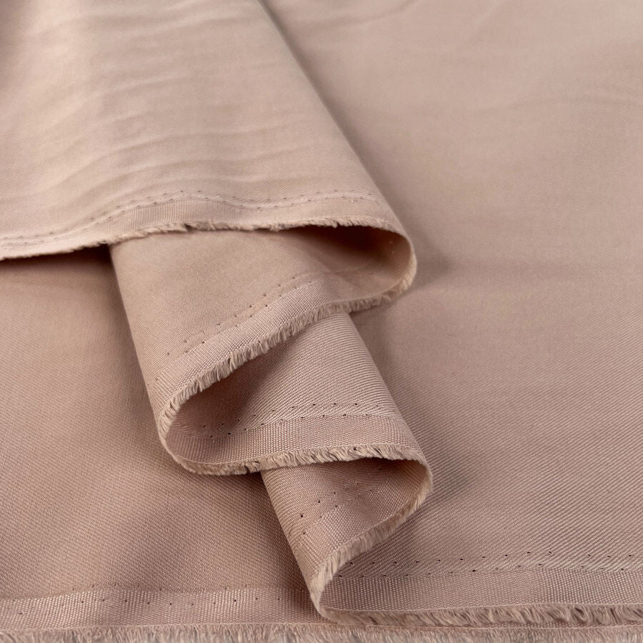 Italian Tencel Twill Blush Soft Lightweight Woven Shirting Fabric Fold