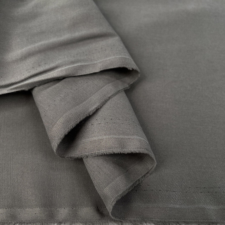 Italian Tencel Twill Grey Soft Lightweight Woven Shirting Fabric Fold