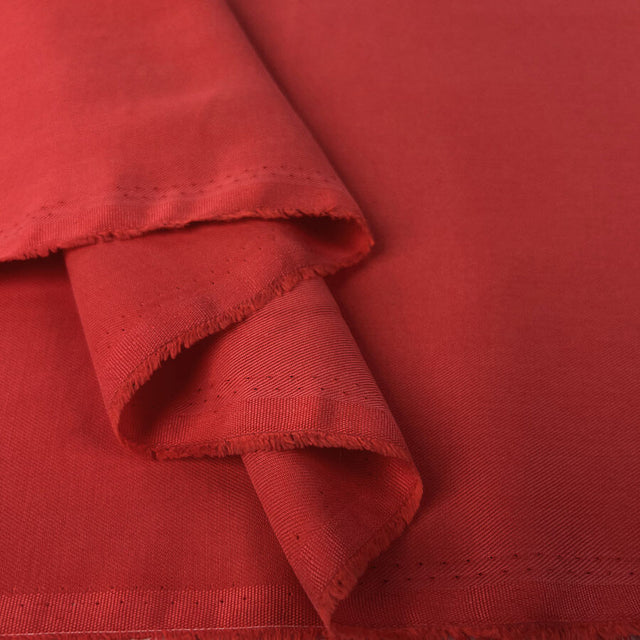 Italian Tencel Twill Red Soft Lightweight Woven Shirting Fabric Fold