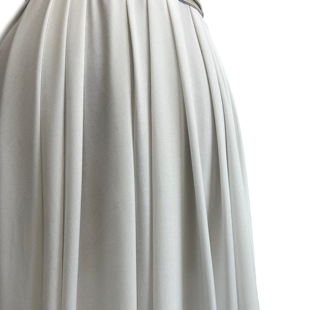 Ity Matt Ivory Jersey Polyester Dressmaking Fabric Mannequin