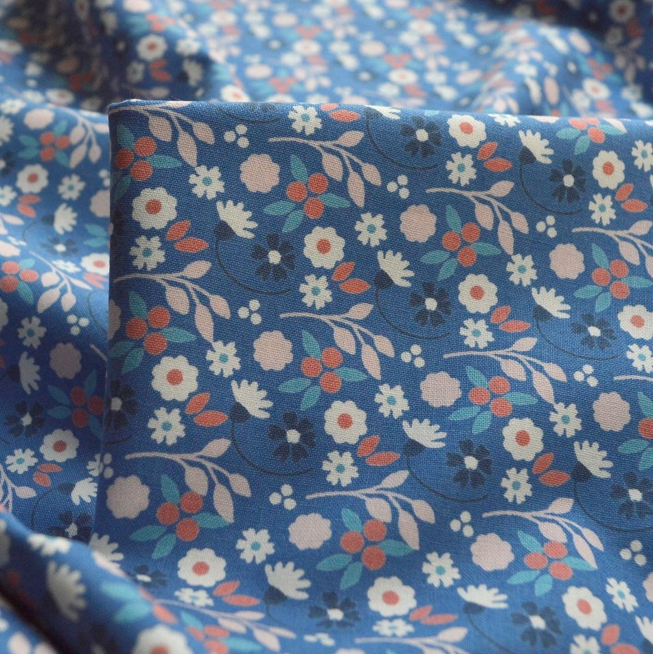 Kitson Royal Floral Royal White Pink Floral Solid Craft Quilt Cotton Fabric Cu