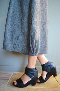 Tessuti - Lily Linen Dress Pattern (UK 16-22)