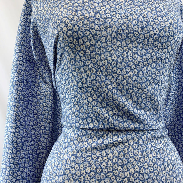 Pima Cotton Lawn Leaf Sky Fine Cotton Lawn Leaf Pattern Close Up Drape Long Fabric Photo Custom