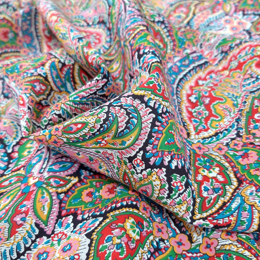 Pima Cotton Lawn Paisley In Day Cotton Lawn Dress Craft Fabric Close Up Fabric Photo