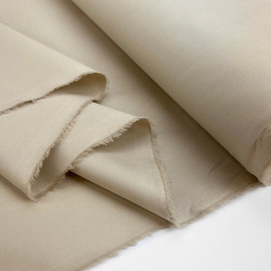 Plain Cotton Elastane Shirting Fabric Poplin Stretch Beige Fold