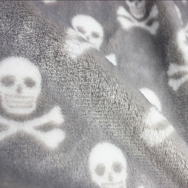 Polyester Double Sided Cuddles Fleece Skull And Crossbones Full