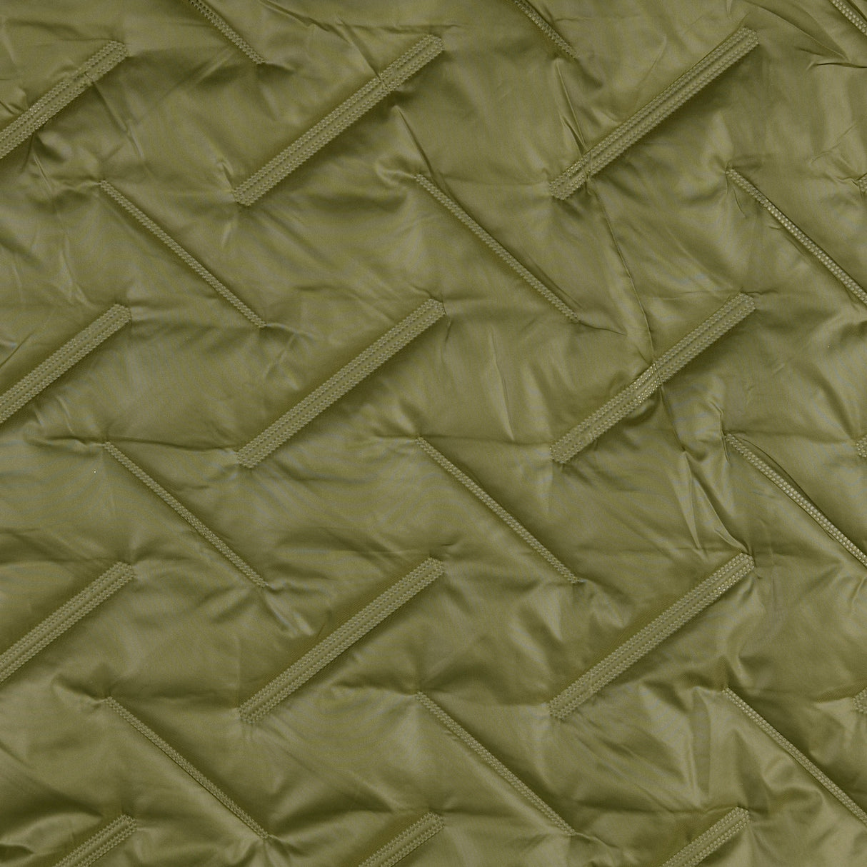 Polyester Embossed Quilted Coating Fabric Grate Quilt Olive