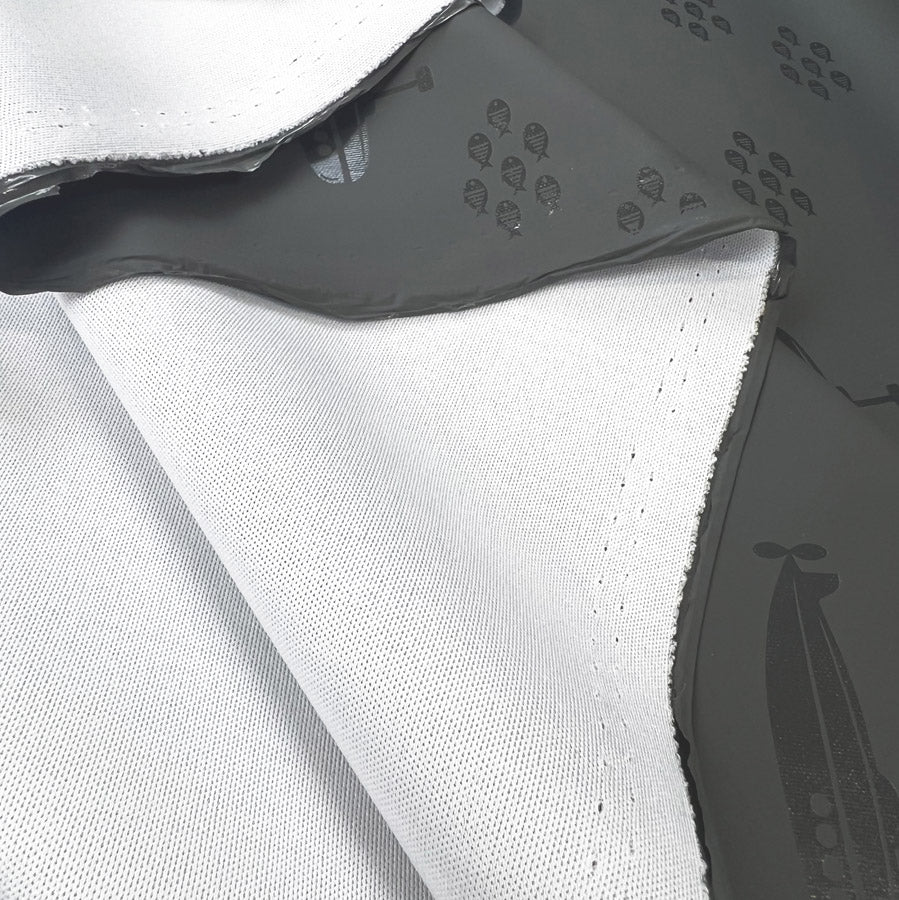 Polyester Polyurethane Waterproof Breathable Fabric Rain Coating Black Submarine Fold