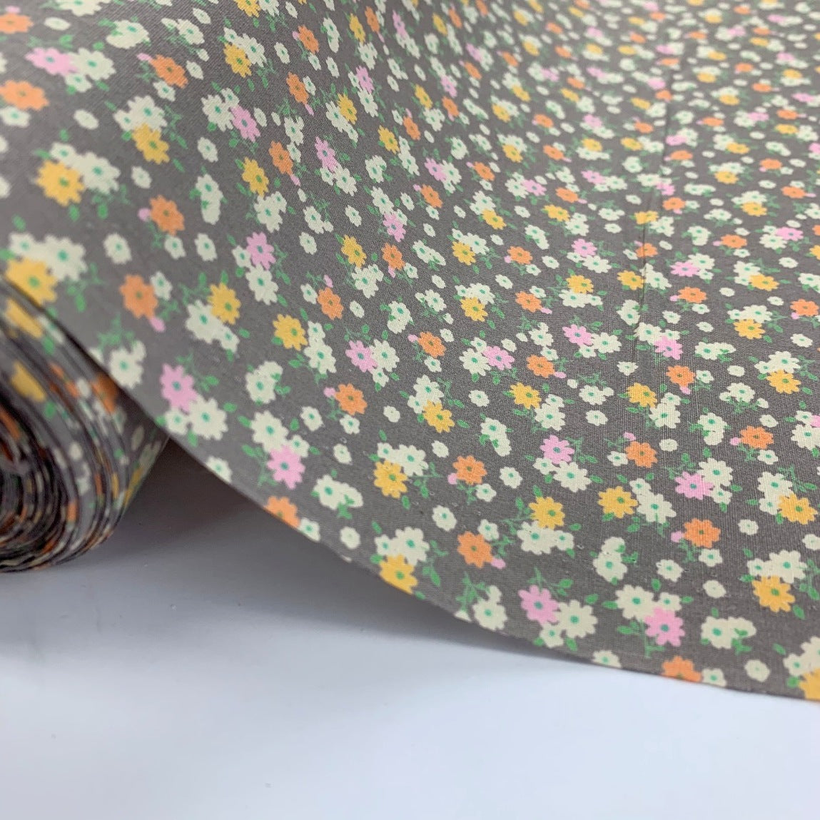 Poplin Print In The Garden Fabric Roll 355429F9 676A 486C 8E77 D19Feace840F