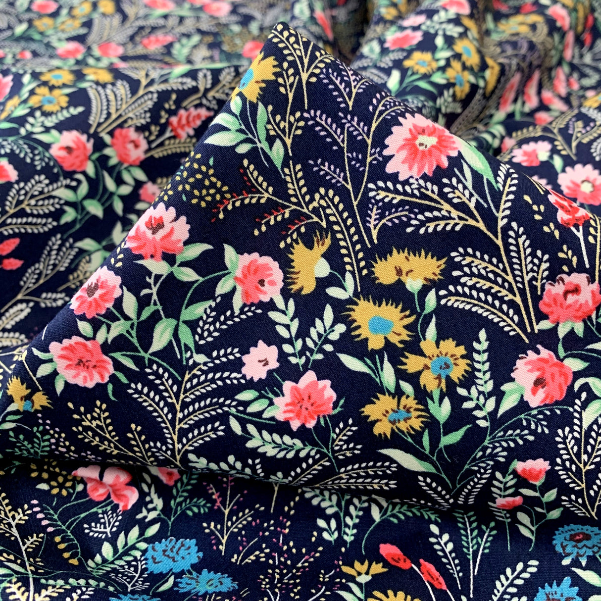 Poplin Print La Belle Cotton Floral Navy Dress Fabric Cu
