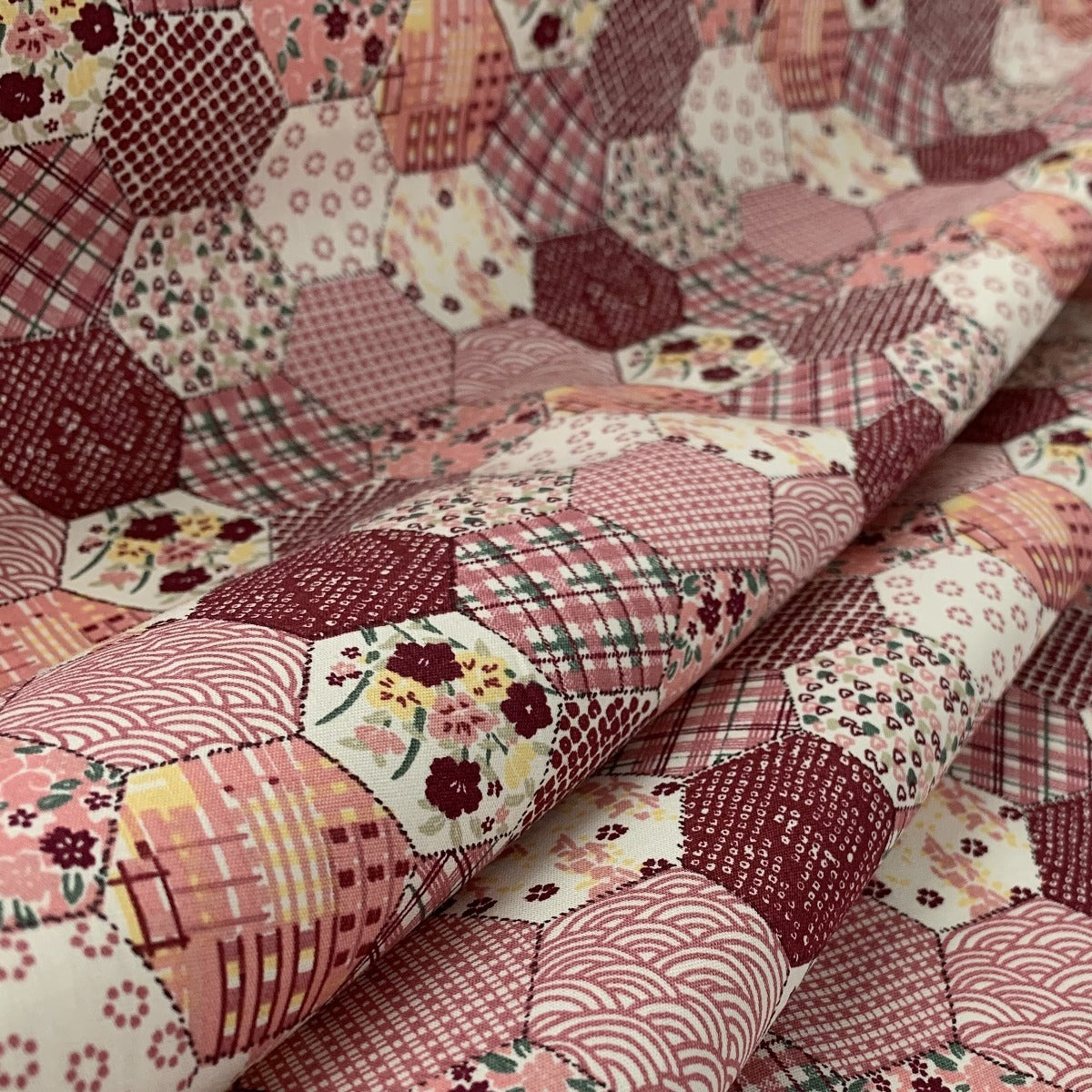 Poplin Print Patchwork Pink Hexaon Floral Patchwork Design Fold