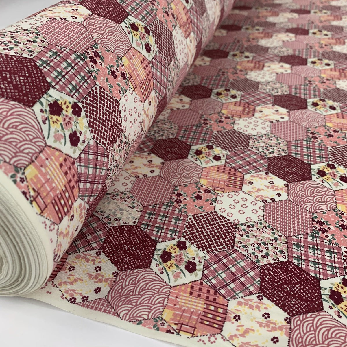 Poplin Print Patchwork Pink Hexaon Floral Patchwork Design Roll