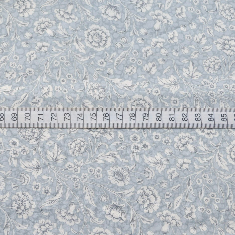 Poplin Prints Lewis Silver Silvery Grey Floral Cotton Dress Craft Fabric S