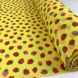 Pretty Polly Strawberries And Daisies Roll