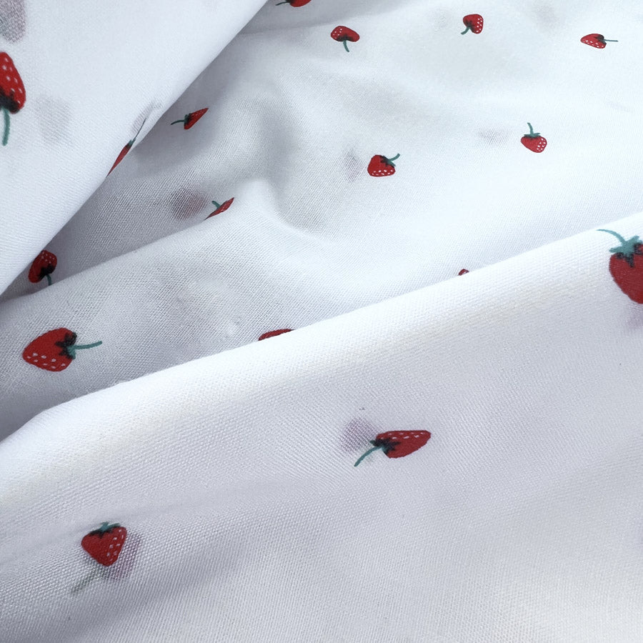 Pretty Polly Cotton Polyester Print Fabric Strawberry Solo Close Up