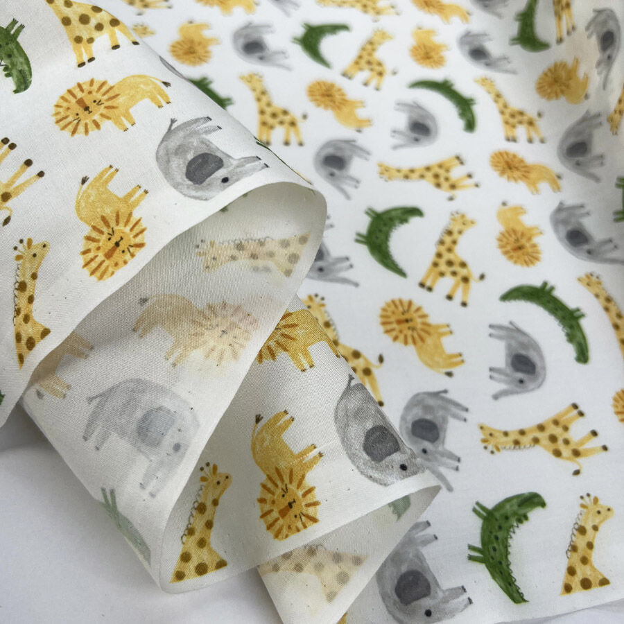 Pretty Polly Safari Friends Polyester Cotton White Giraffe Elephant Animal Print Dress Fabric Fold