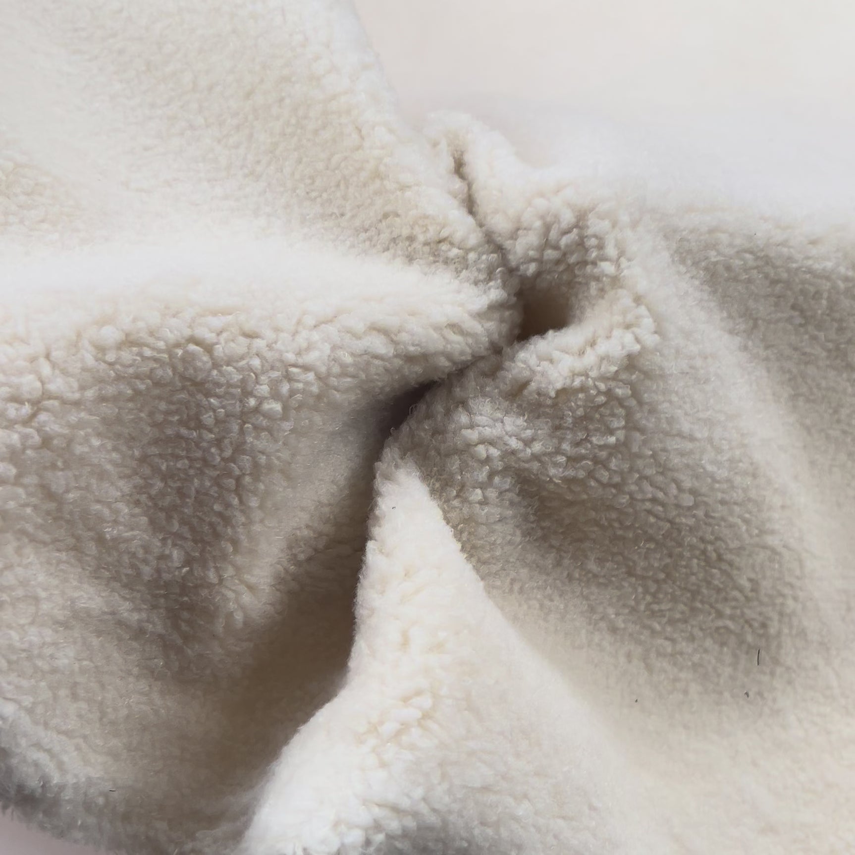 Cream Thick Polyester Soft Plain Fleece Coat Fabric Faithful Flock Video