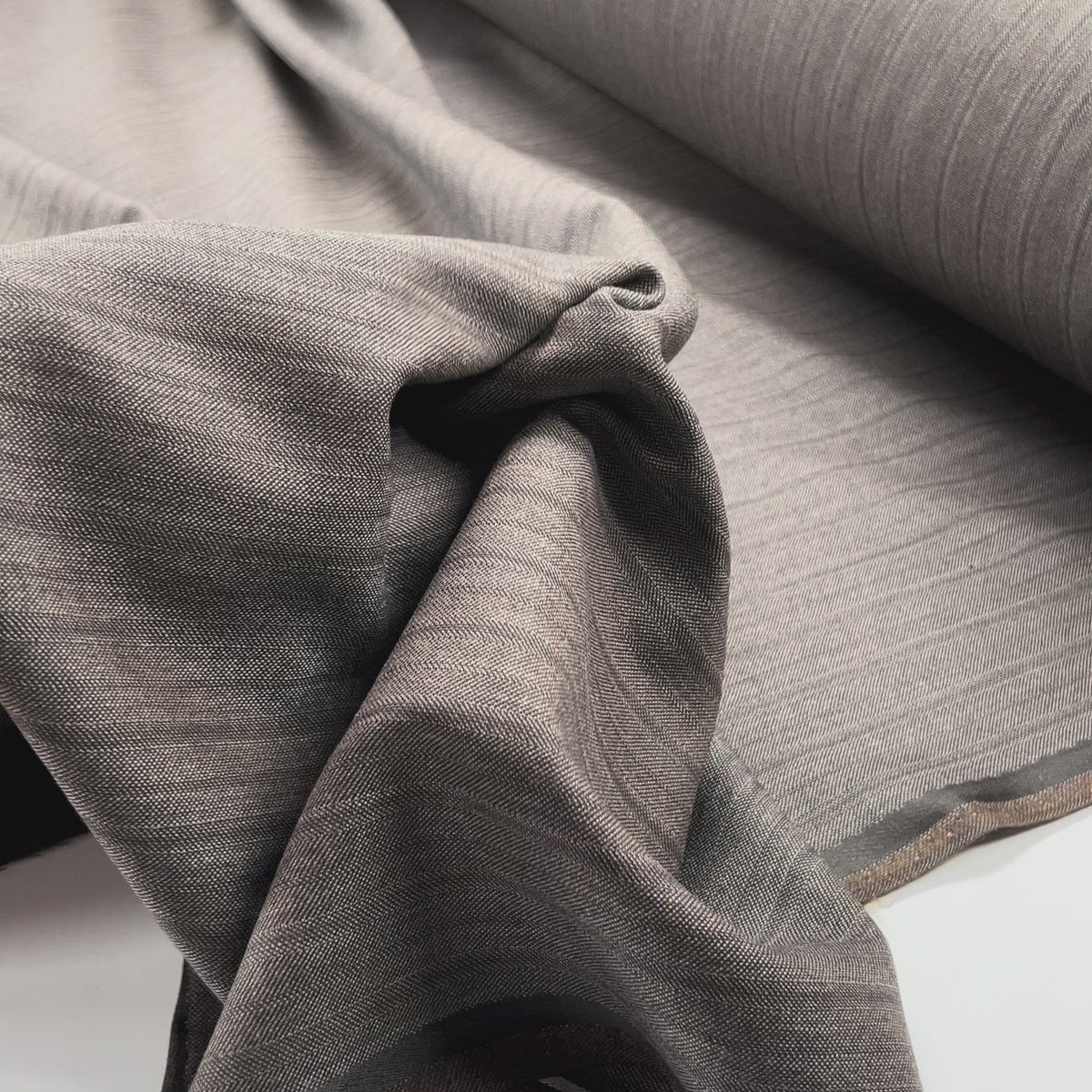 Taylor & Lodge Special Brown Polyester Wool British Yorkshire Pinstripe Suiting Fabric Video
