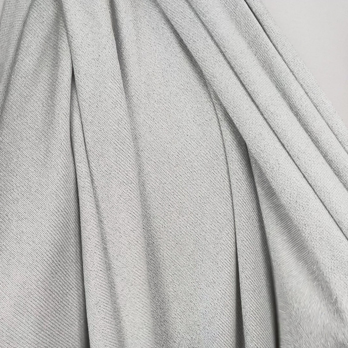 White Lurex Viscose Knitted Dress Fabric Lurex Jersey - Opal Video