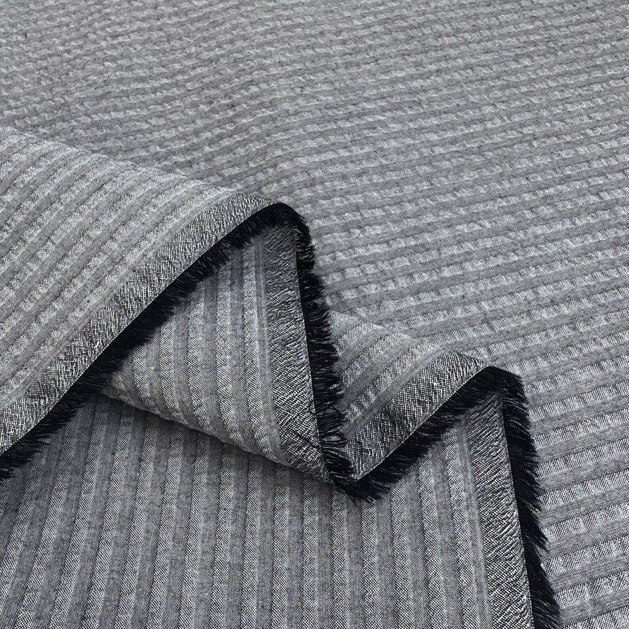 Proper Seersucker Grey Cotton Dressmaking Fabric Fold 31015673 4Fd3 49A1 A576 886E618D500C