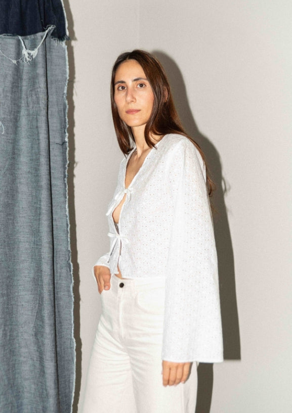 Puff pencil tie blouse x cone sleeves 2