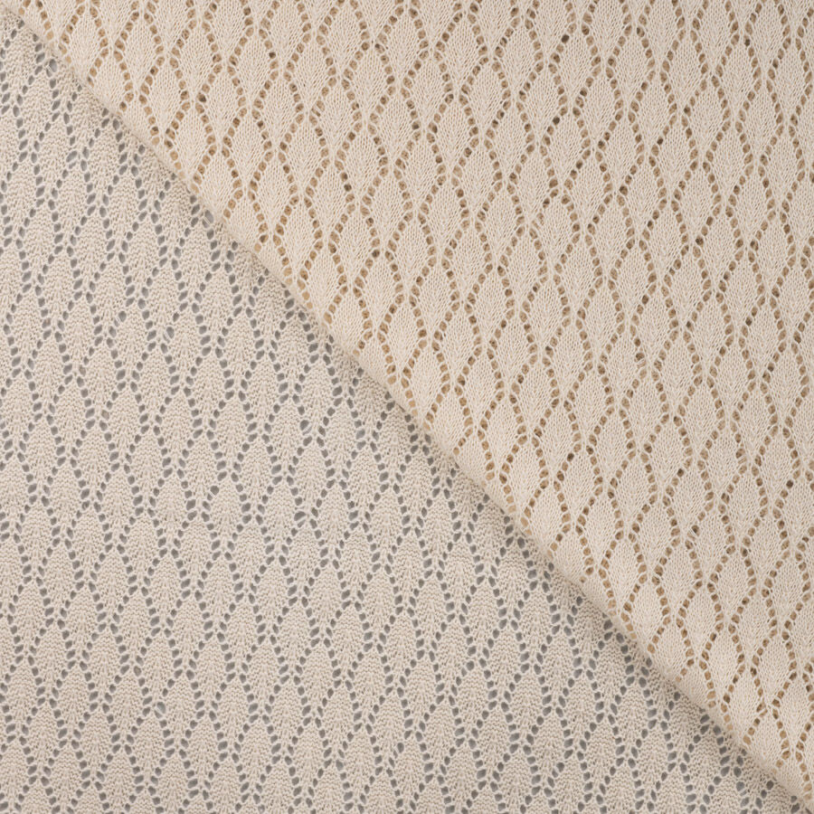 Qjutie 100% Cotton Crochet Dressmaking Fabric Ecru Q11739 510 Fold