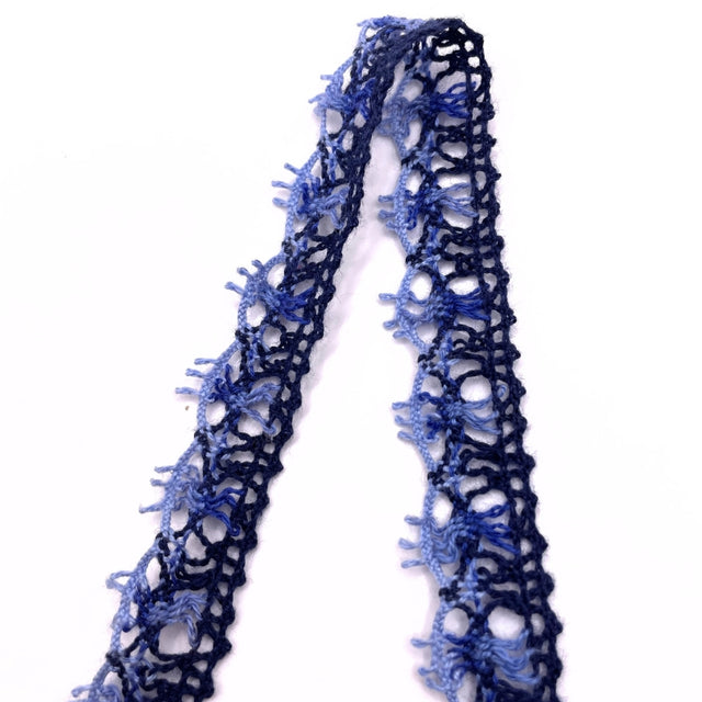 Scallop crochet lace trim blue twist