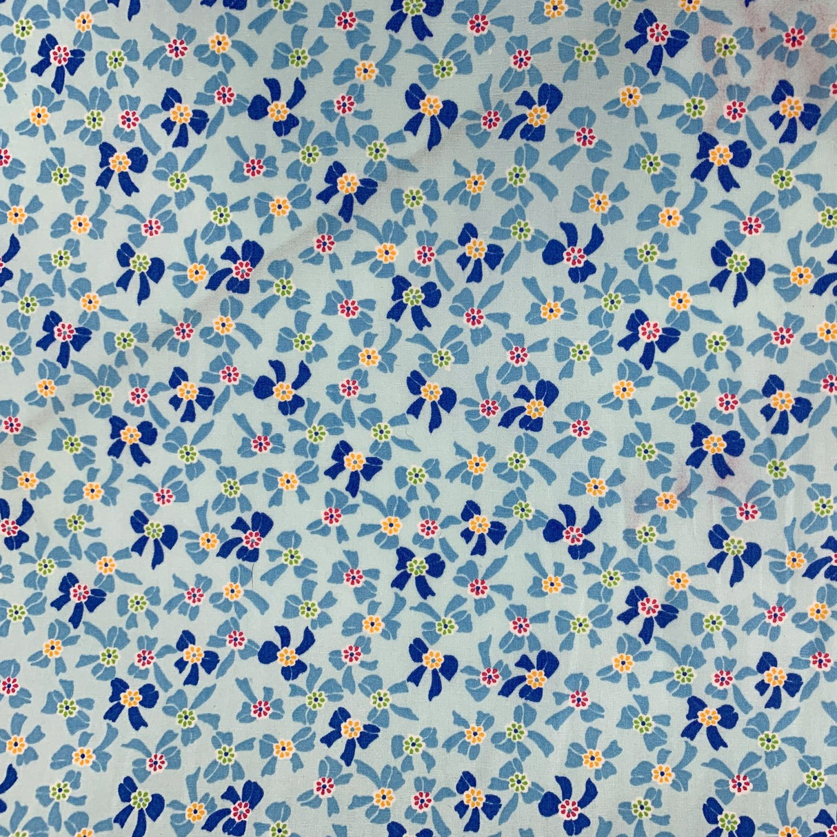 Sewing Room Bows Pale Blue Cotton Fabric S