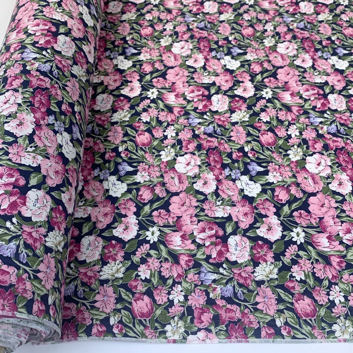 Sewing Room Rose Pink Floral Pattern Roll