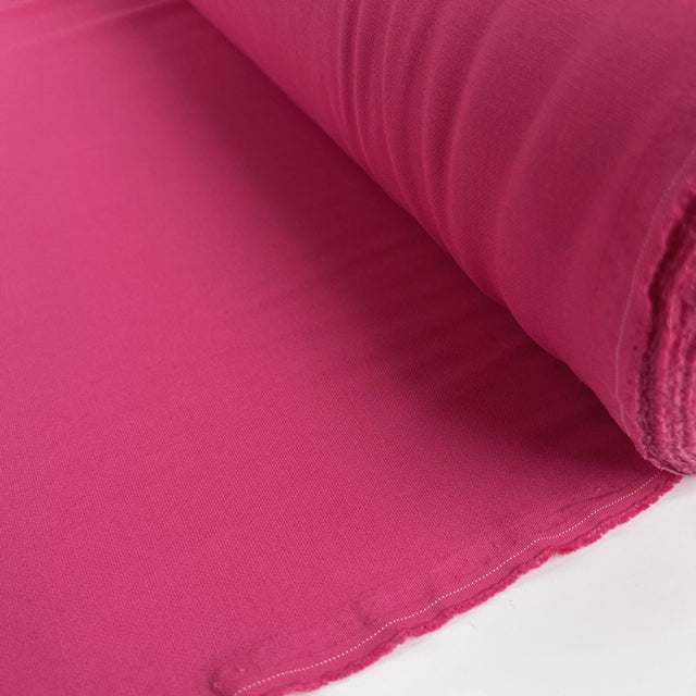 Smooth Suiting Cerise Polyester Plain Pink Woven Crepe Dress Fabric Roll
