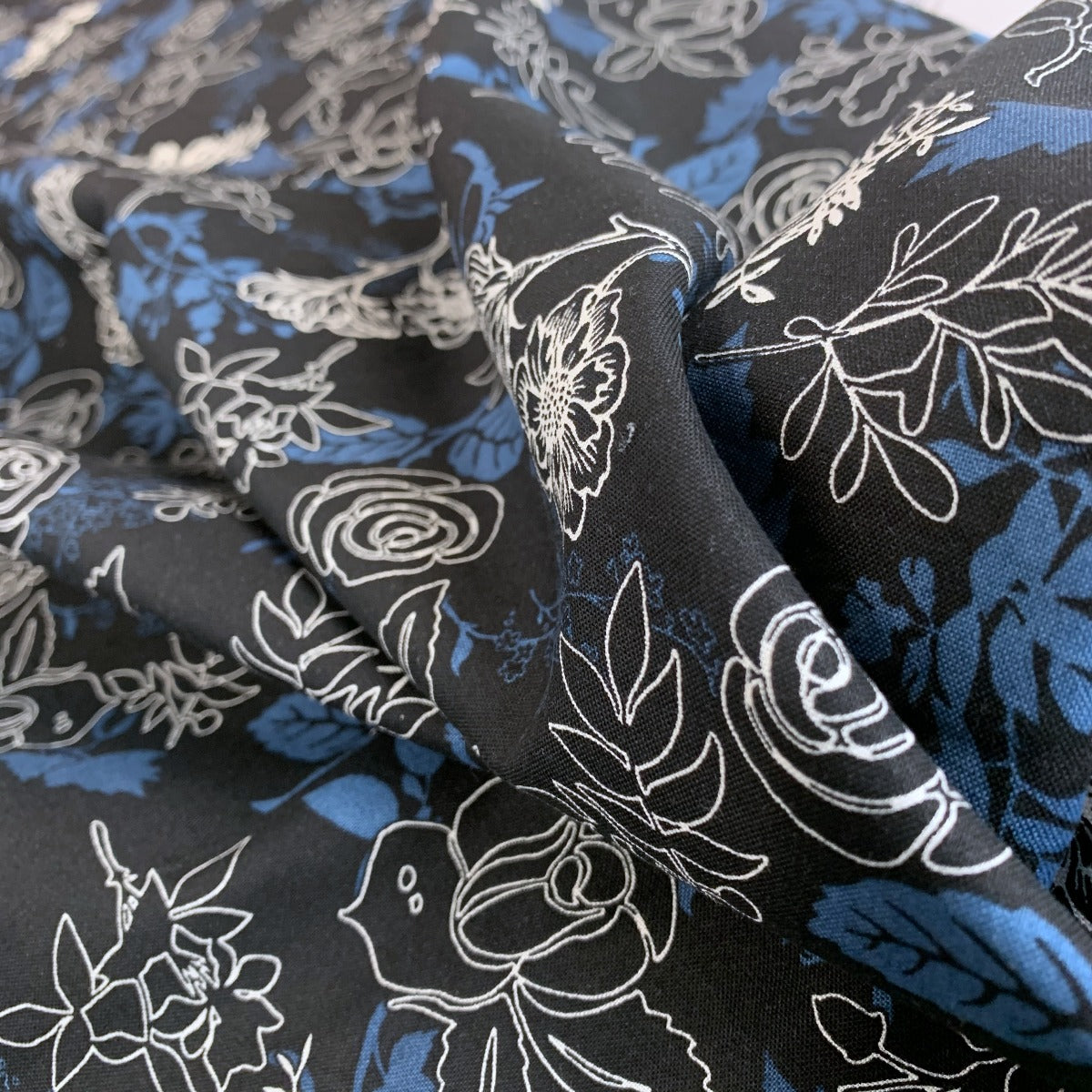 Stof Craft Midnight Floral Japanese Craft Cotton Fabric Black Blue White Flowers Fold
