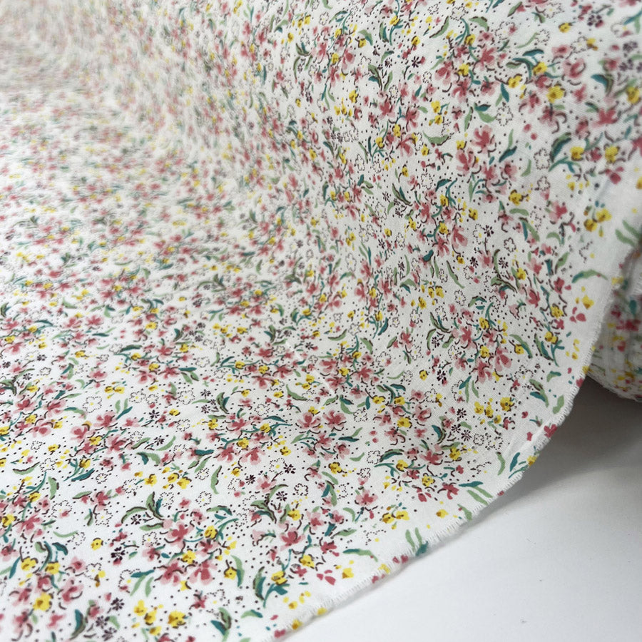 Summer Cotton Lilly White Floral Pink Woven Dress Fabric Roll