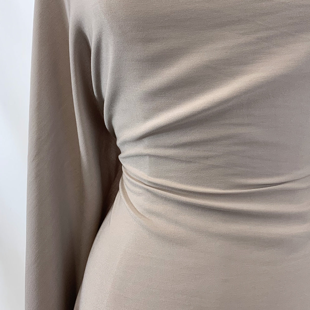 Super Drape Beige Superb Twill Draping Viscose Dress Fabric Waist